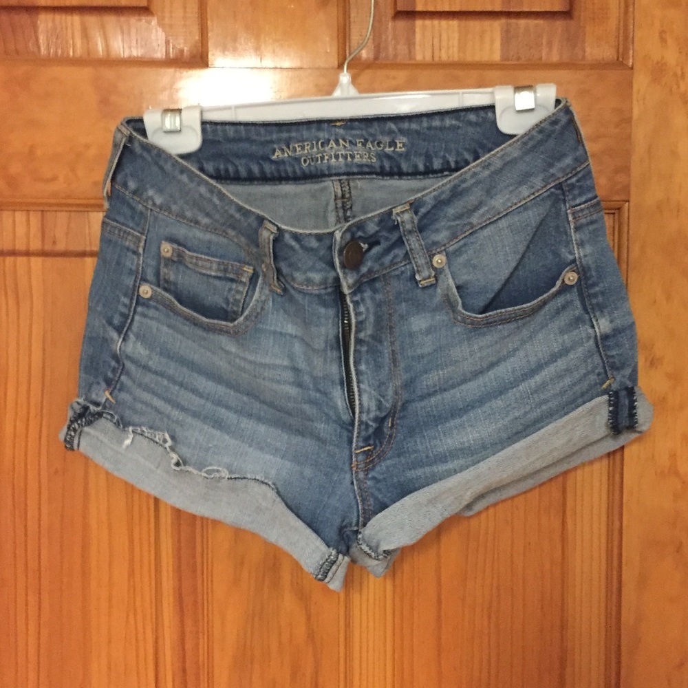 American Eagle High Waisted Shorts